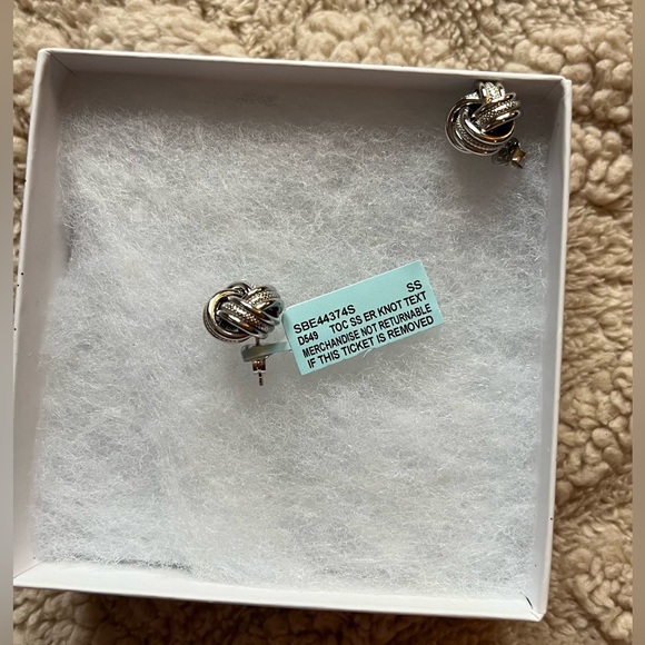 belk Jewelry - NWT Belk 925 Sterling Silver Twist Knot Stud Earrings W/ Box
